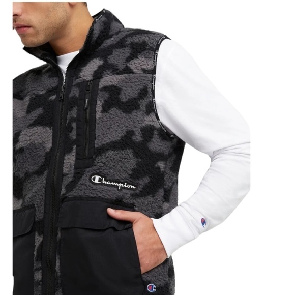 NWT Champion Camo Cozy High Pile Vest, Script Logo - Picture 2 of 8
